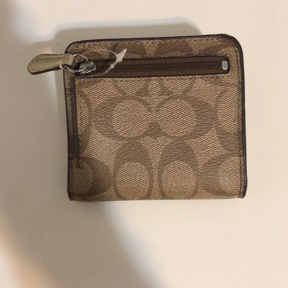 Wallet - Picture 3 of 3